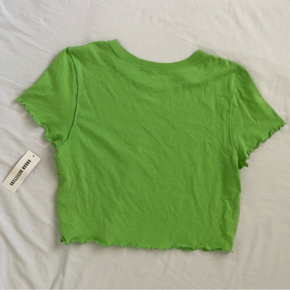 Crop Top✨ - Picture 4 of 5